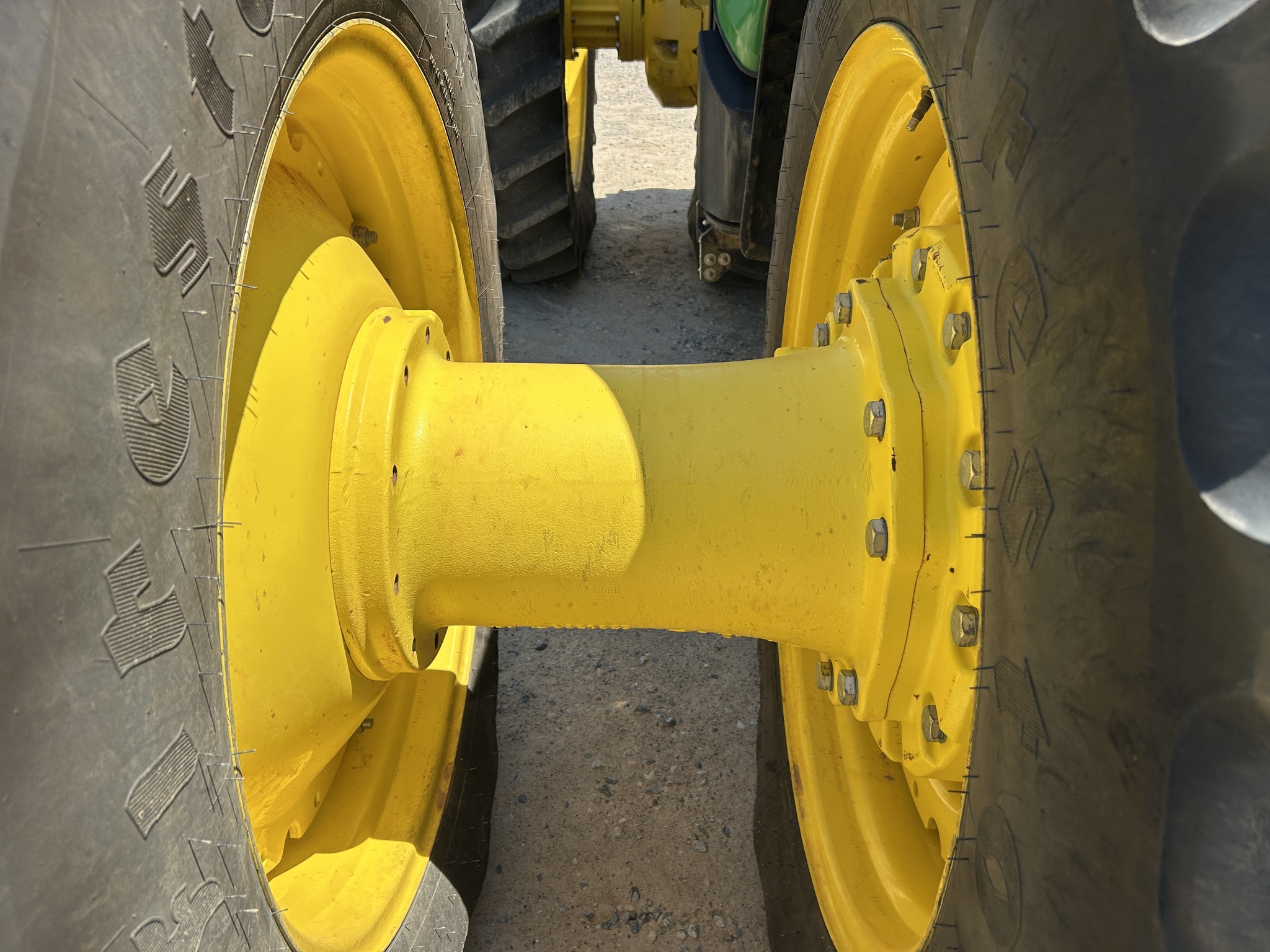 2023 John Deere 8R 410 Tractor