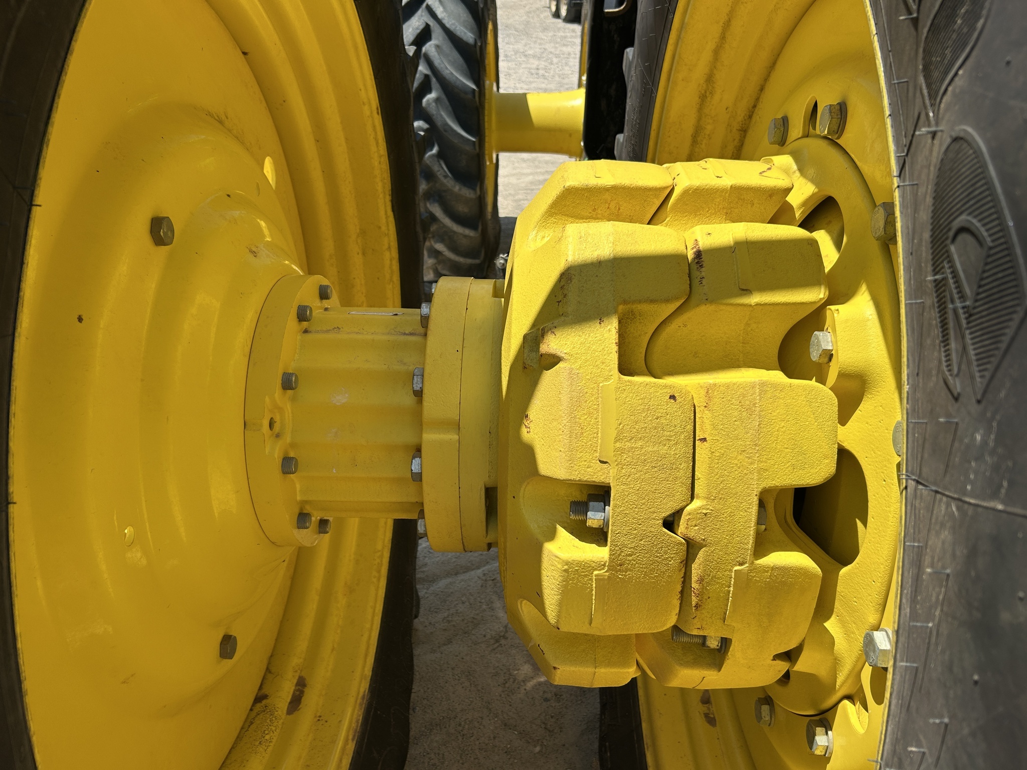 2023 John Deere 8R 410 Tractor