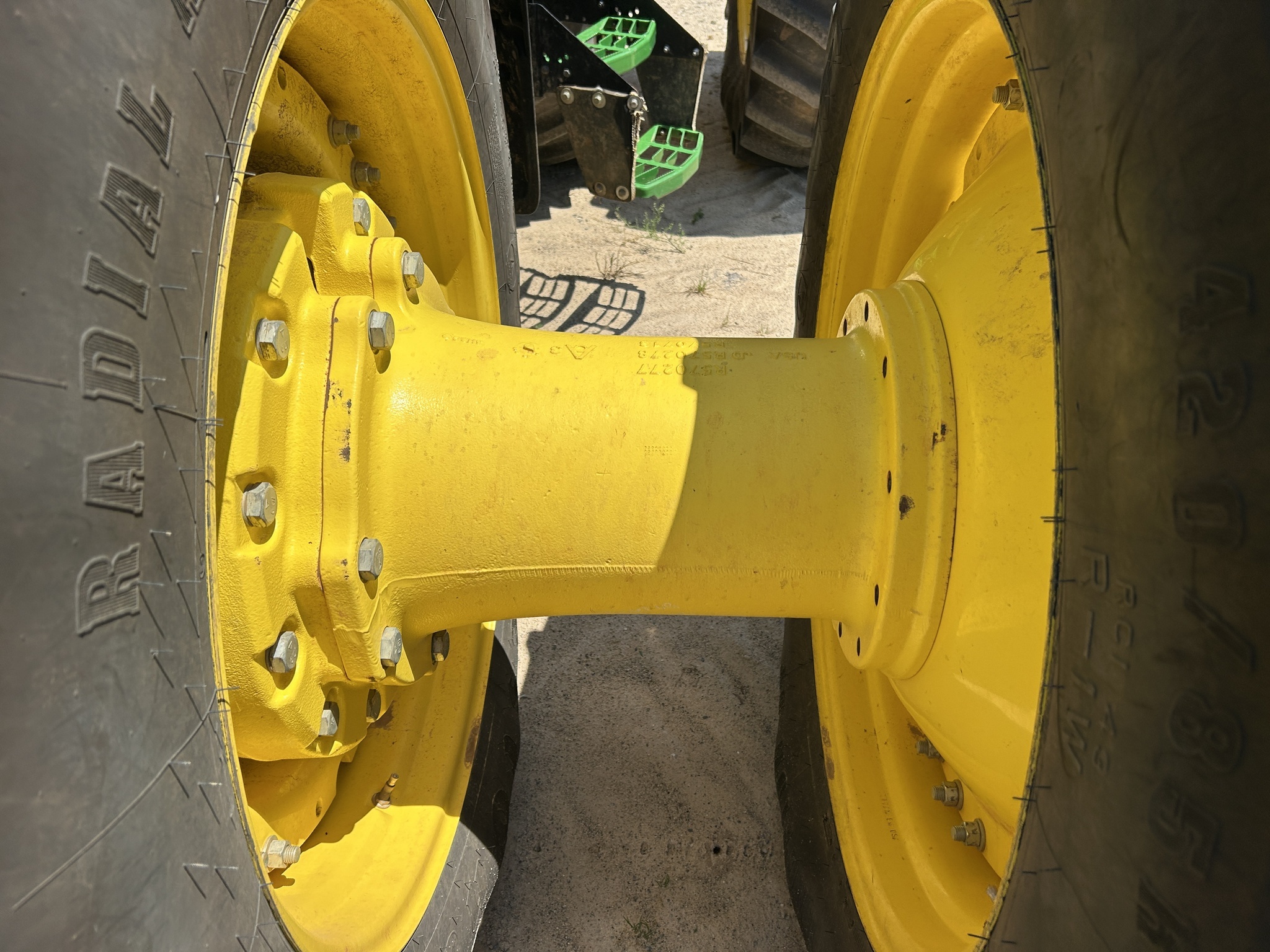 2023 John Deere 8R 410 Tractor
