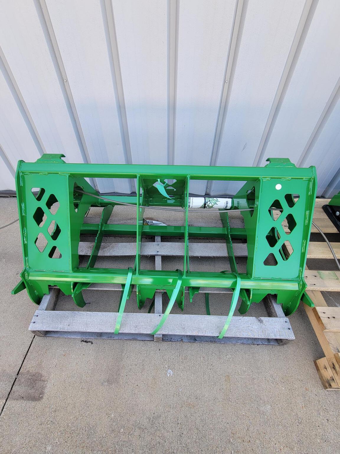  Frontier MG20F Loader and Skid Steer Attachment