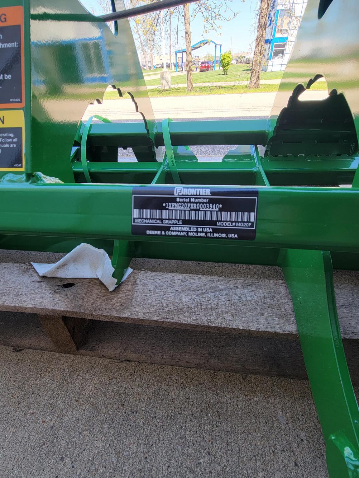  Frontier MG20F Loader and Skid Steer Attachment