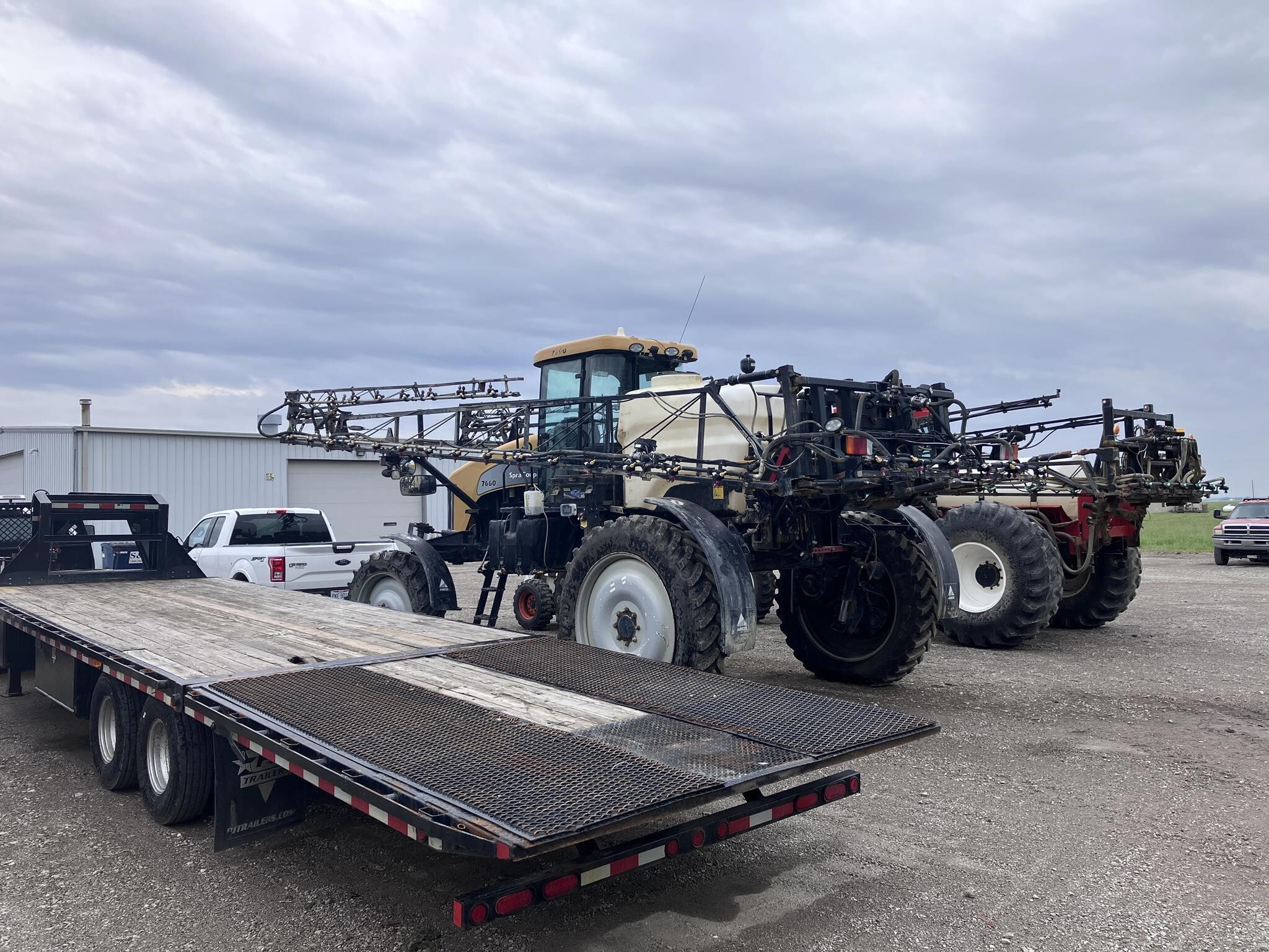 2010 Ag-Chem SpraCoupe 7660 Self-Propelled Sprayer