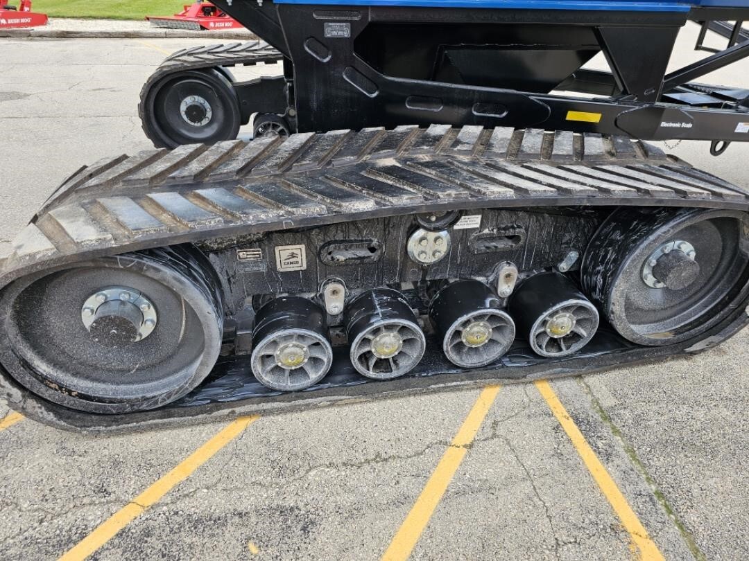  Kinze 1051 Grain Cart