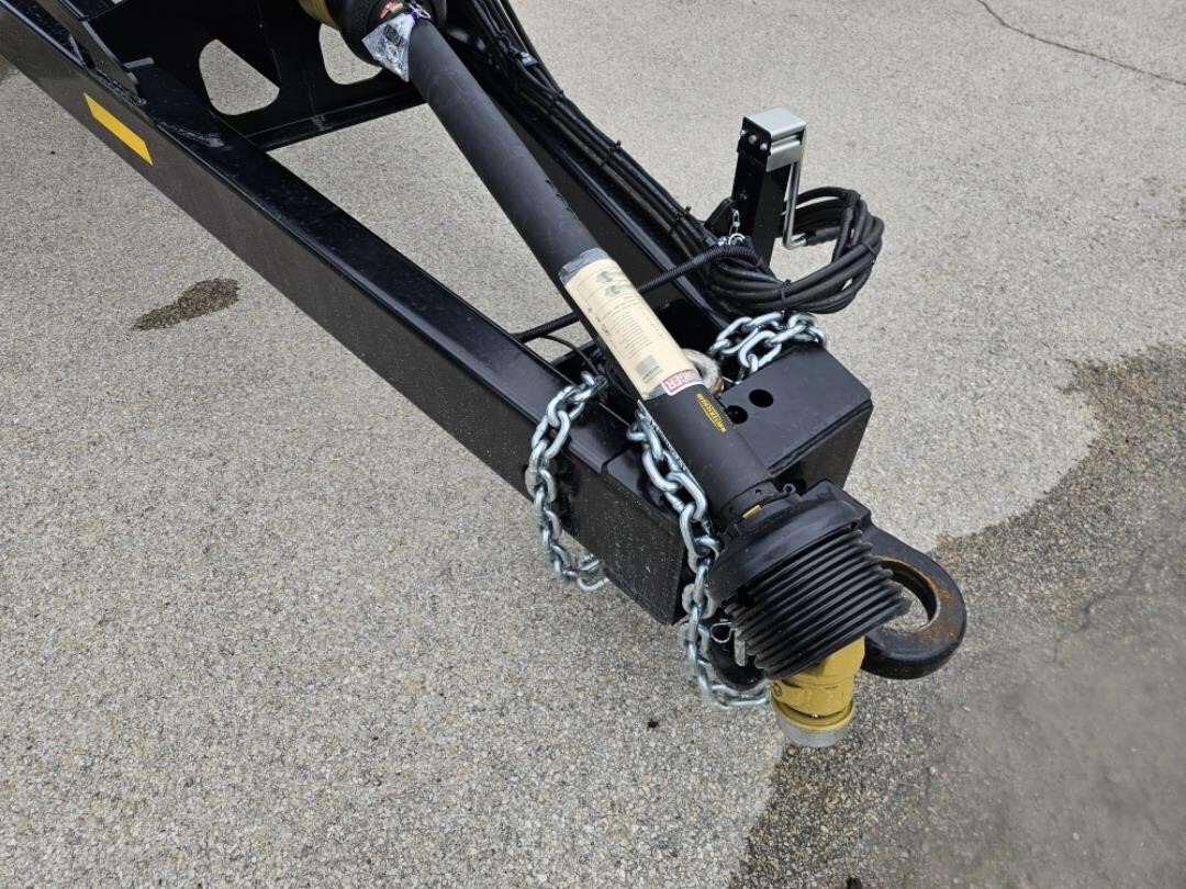  Kinze 1051 Grain Cart