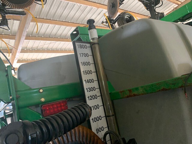 2019 Unverferth NutriMax 1800 Toolbar