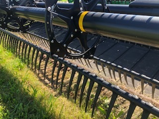 2019 MacDon FD140 Platform