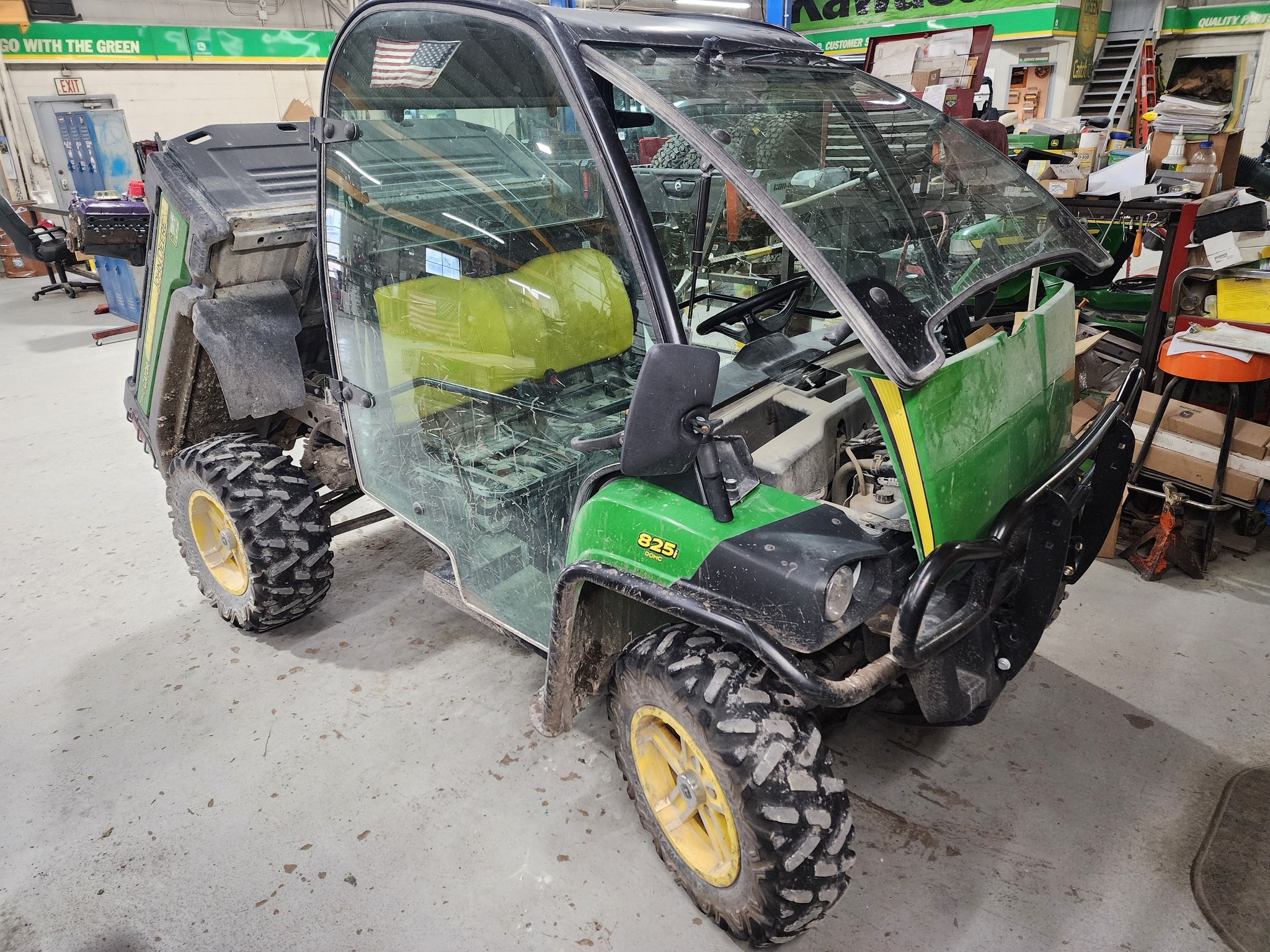 2012 John Deere Gator XUV 825I ATVs and Utility Vehicle