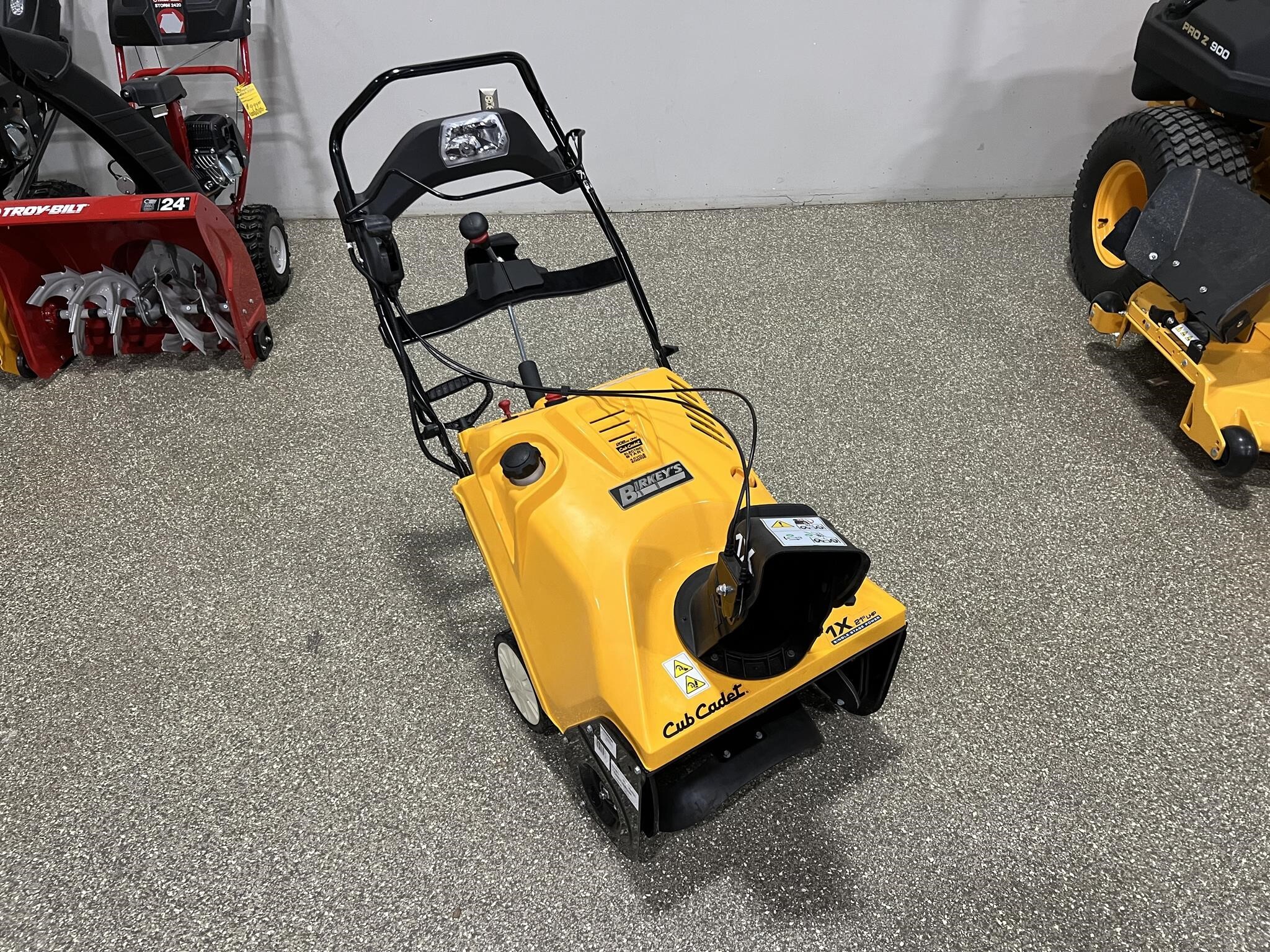 2023 Cub Cadet 1X 21LHP Snow Blower