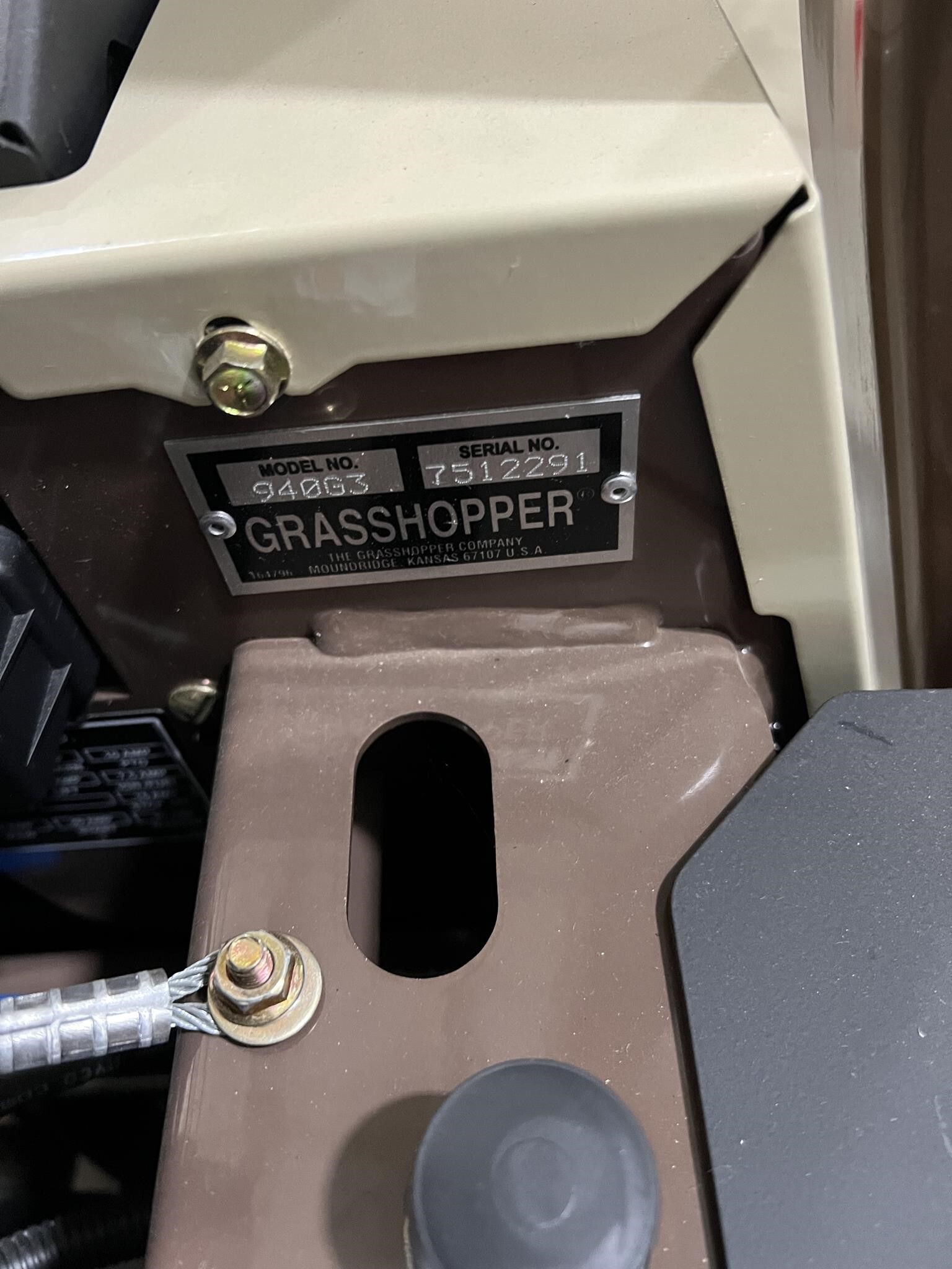 2025 Grasshopper 940EFI Lawn Mower