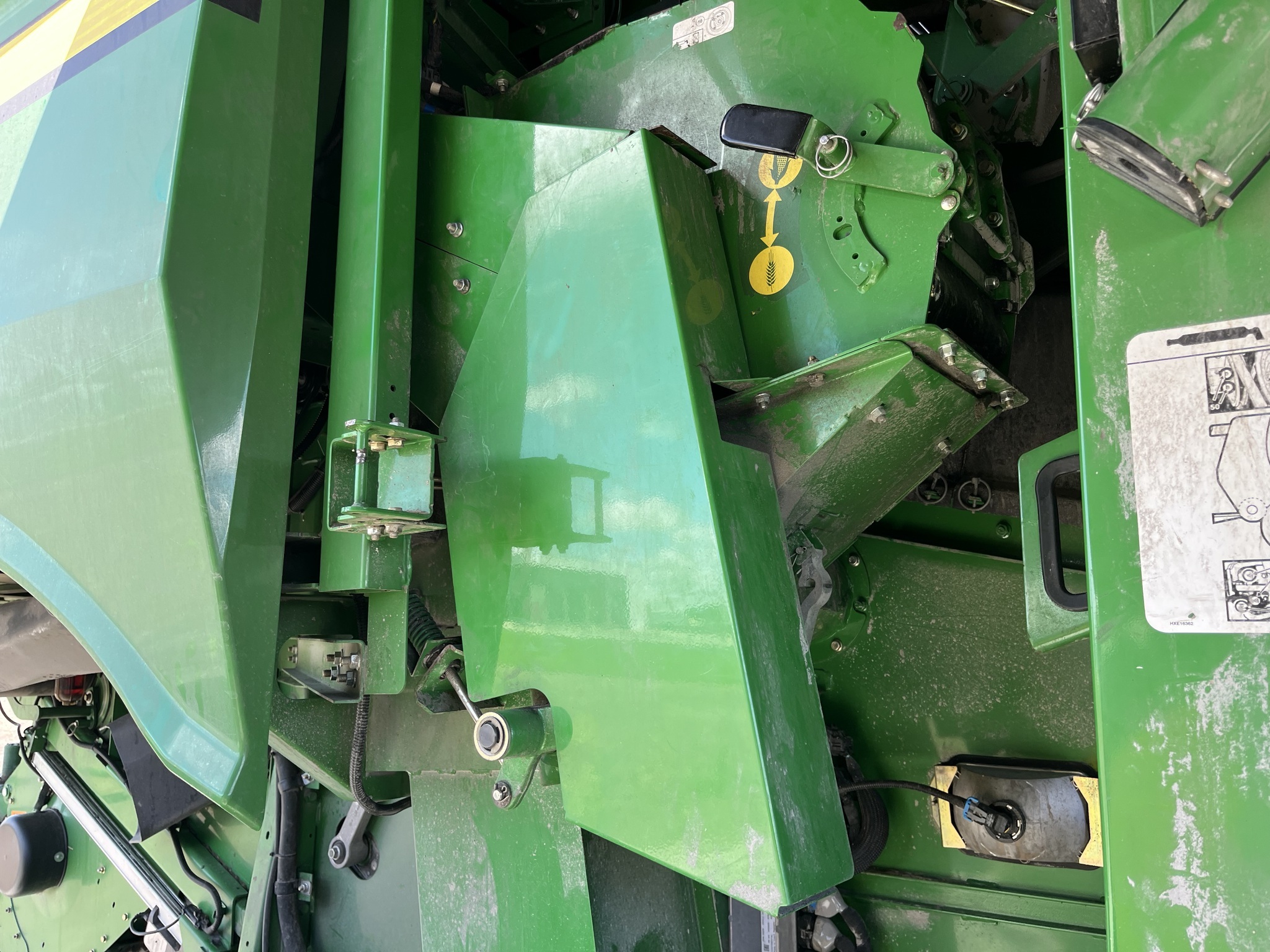 2013 John Deere S680 Combine