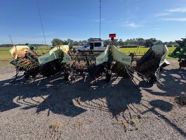  Kelley Manufacturing 636 Peanut Equipment