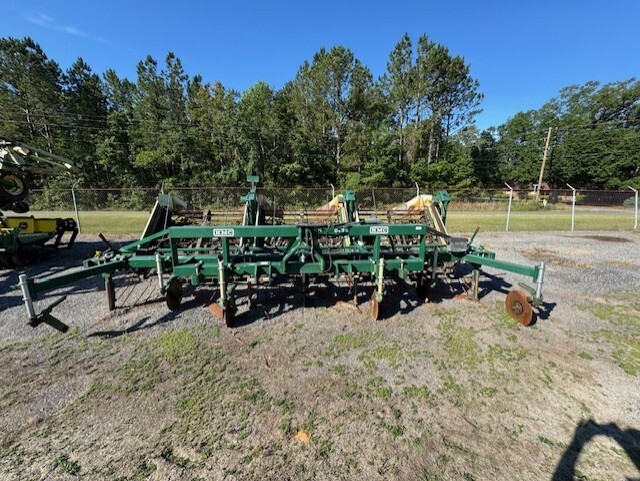  Kelley Manufacturing 636 Peanut Equipment