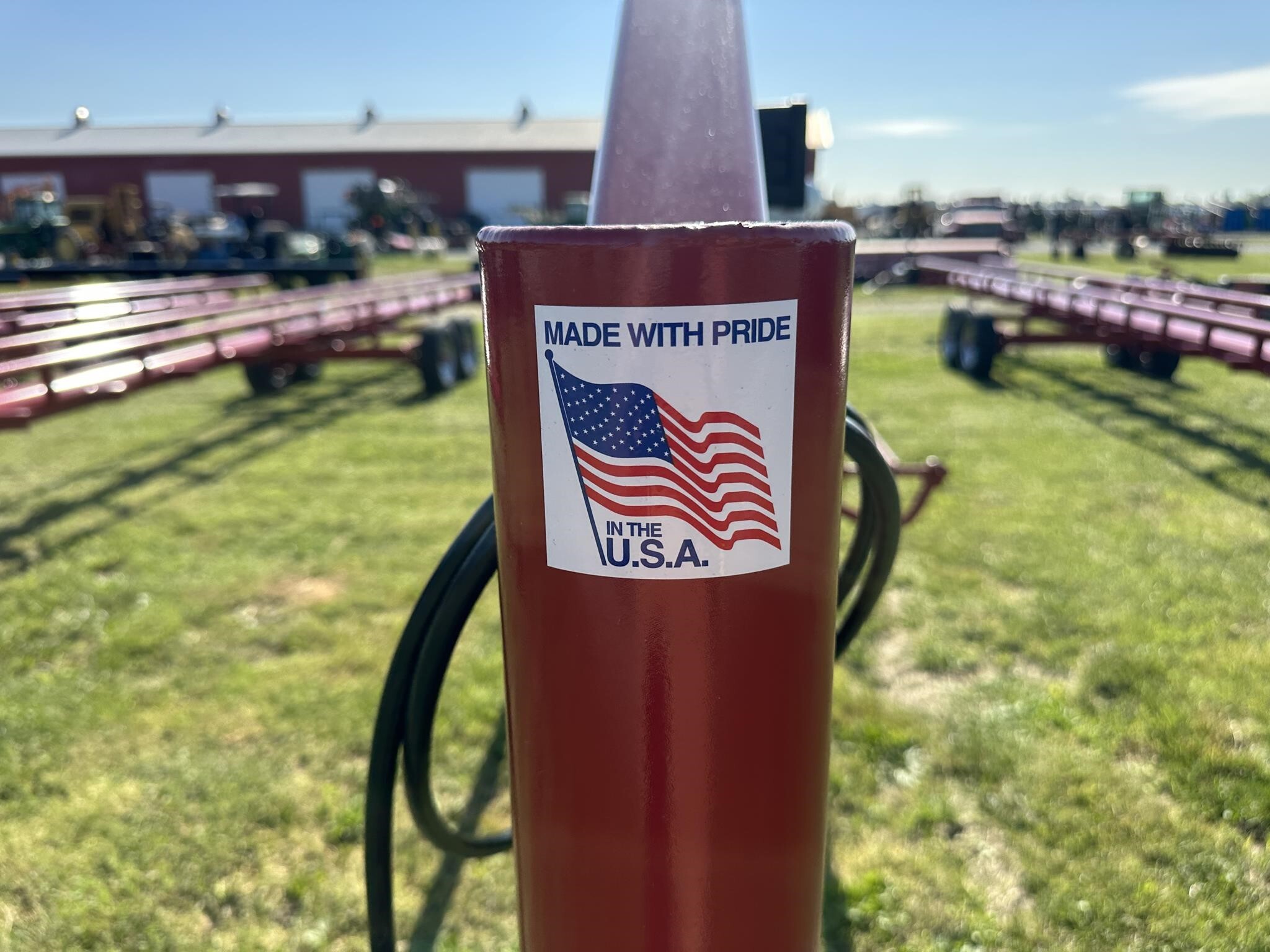 2025 Hayliner 42 Bale Wagons and Trailer