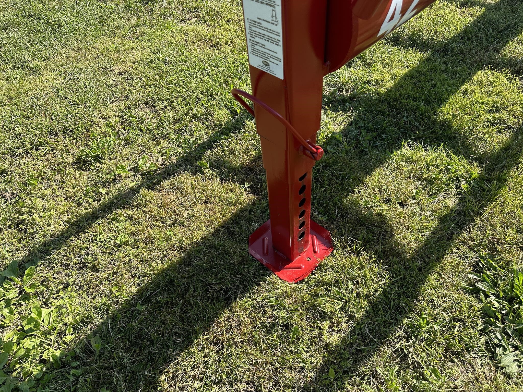 2025 Hayliner 42 Bale Wagons and Trailer