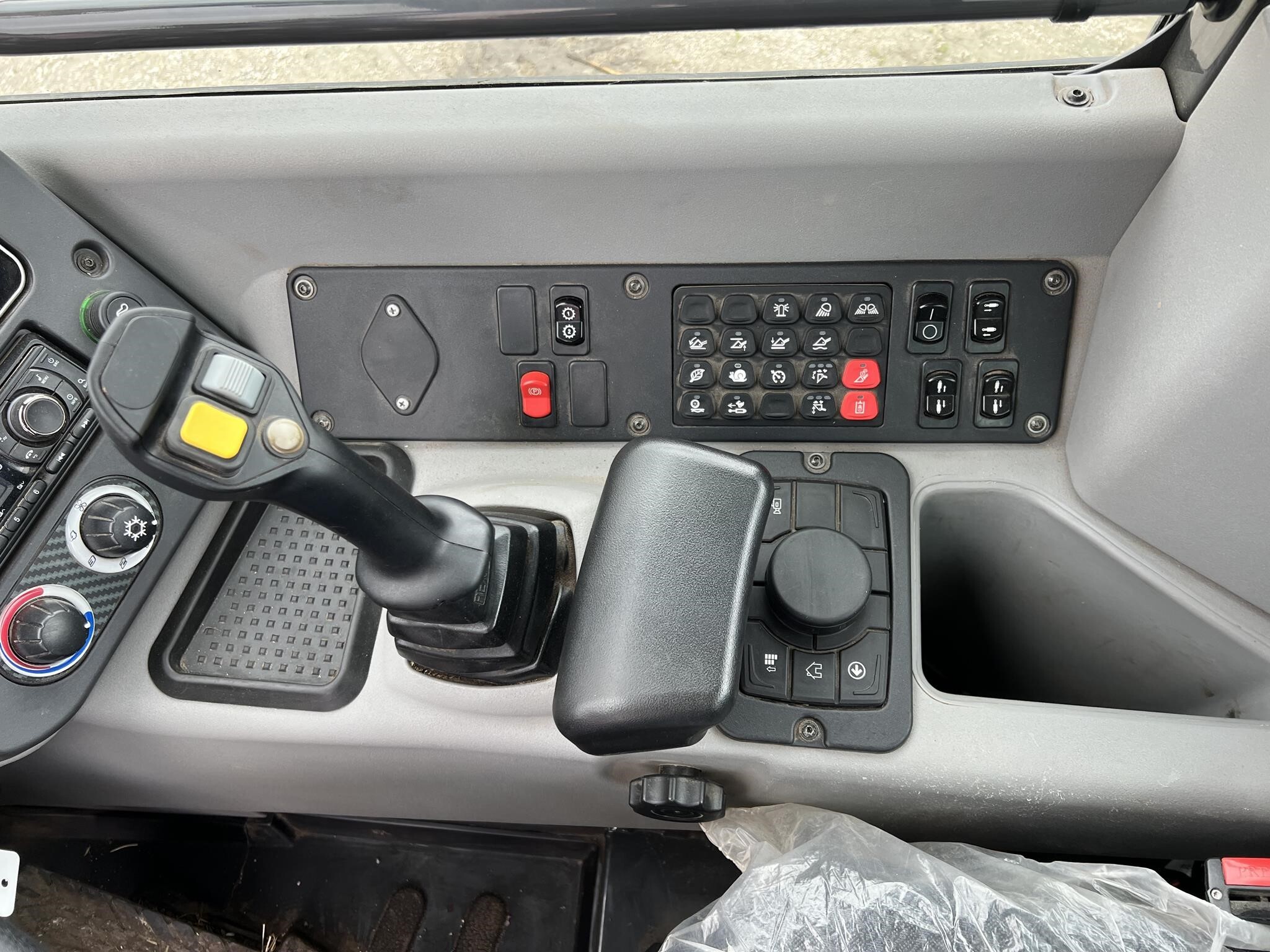 2024 Case 321F Wheel Loader