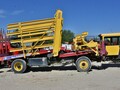 2013 New Holland H9880 Bale Wagons and Trailer