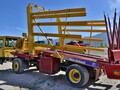 2013 New Holland H9880 Bale Wagons and Trailer