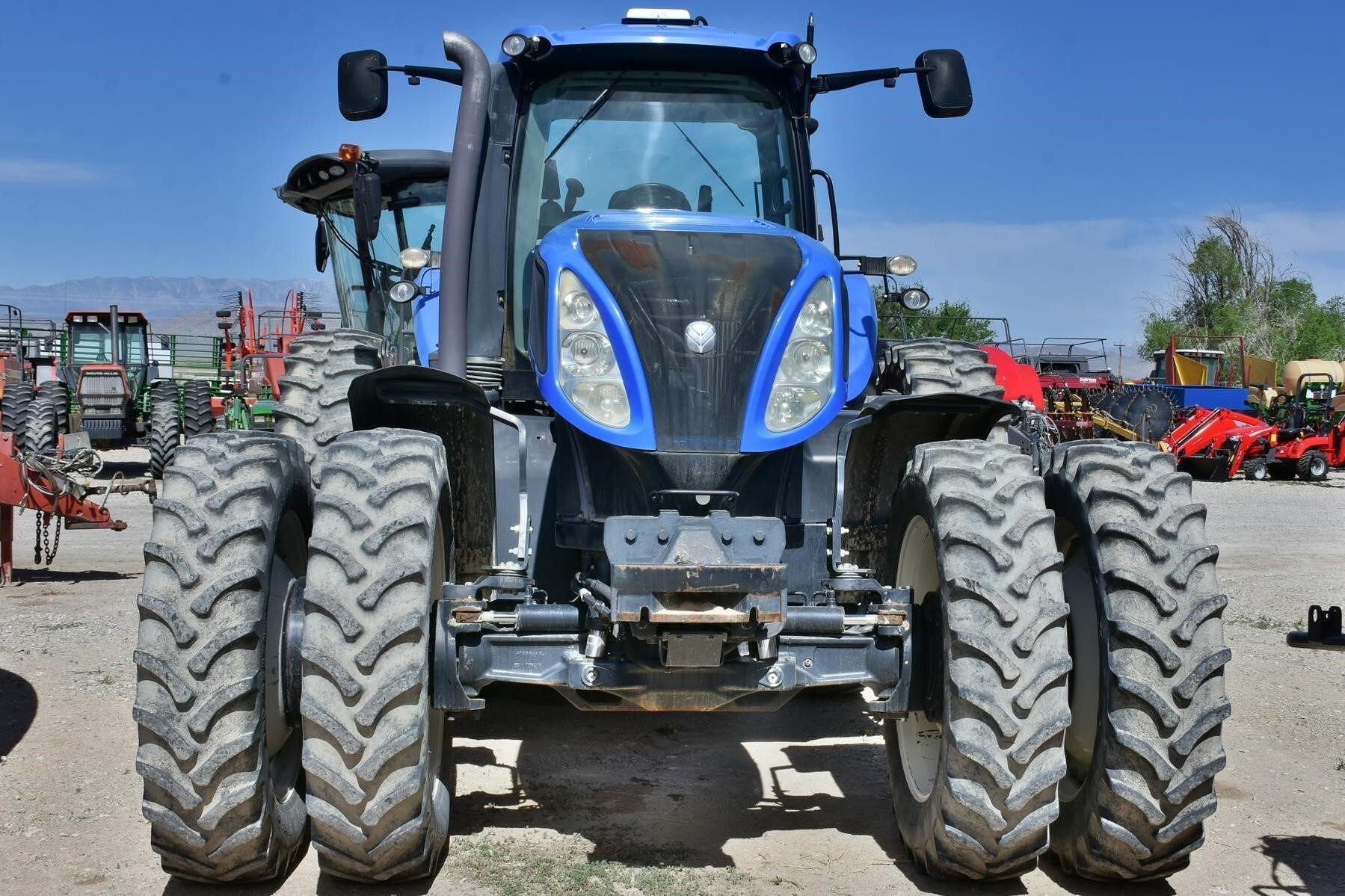 2013 New Holland T8.360 Tractor