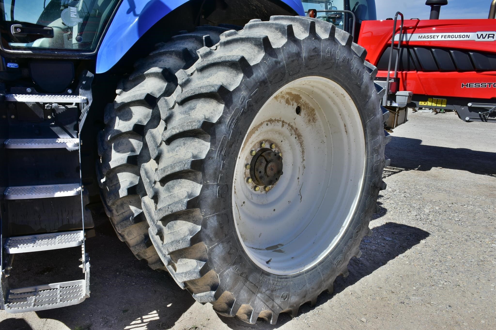 2013 New Holland T8.360 Tractor