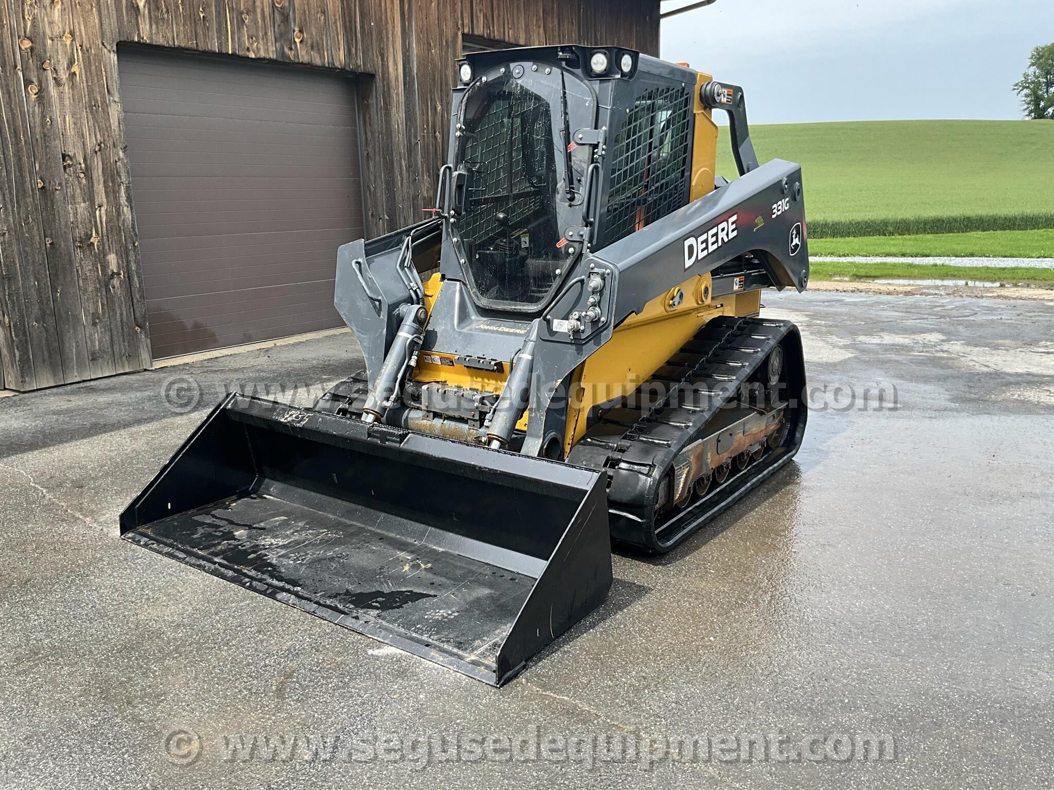 2018 Deere 331G Skid Steer