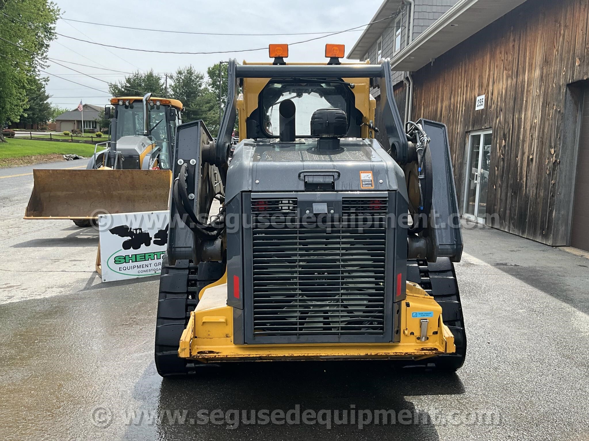 2018 Deere 331G Skid Steer