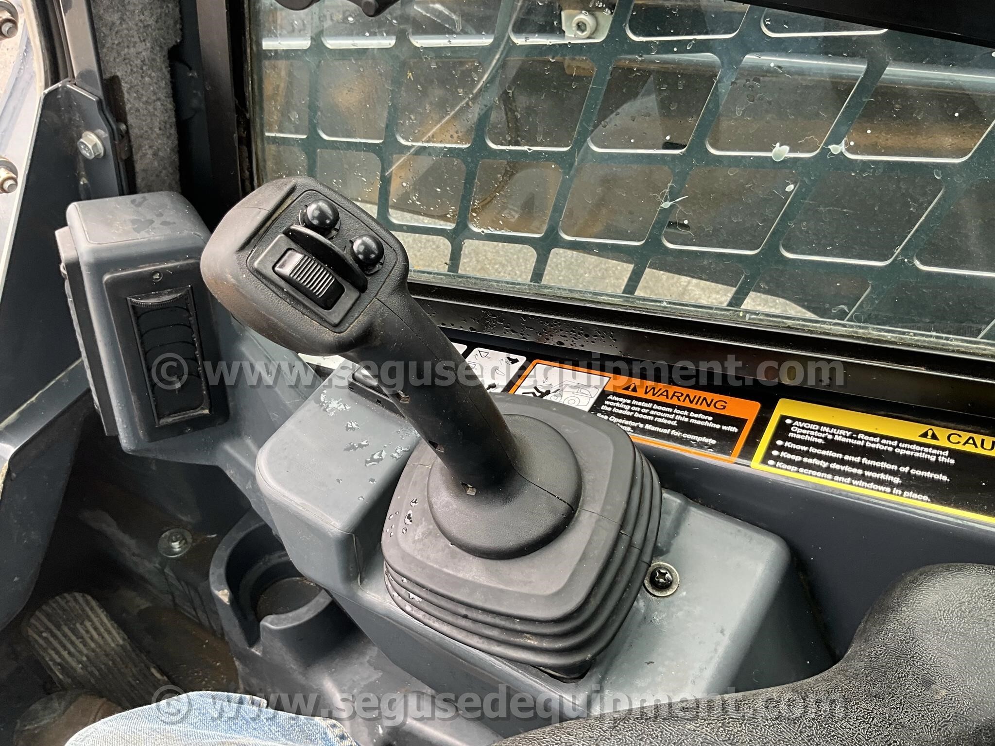 2018 Deere 331G Skid Steer