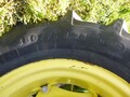  John Deere 5090GN Tractor