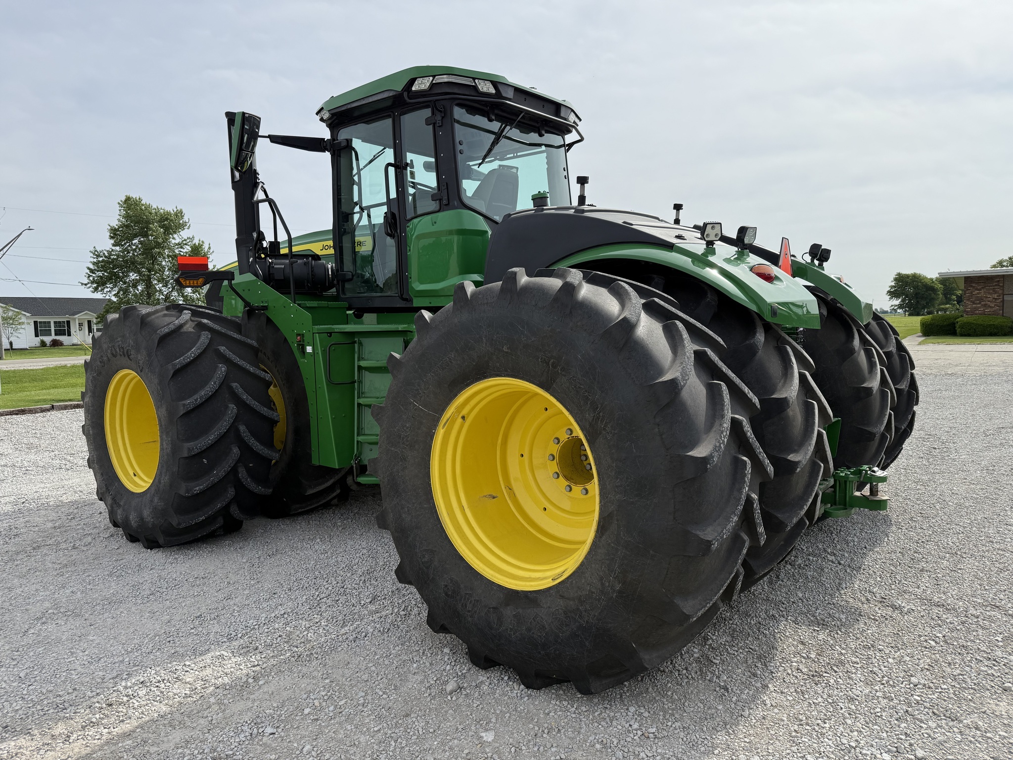 2022 John Deere 9R 490 Tractor