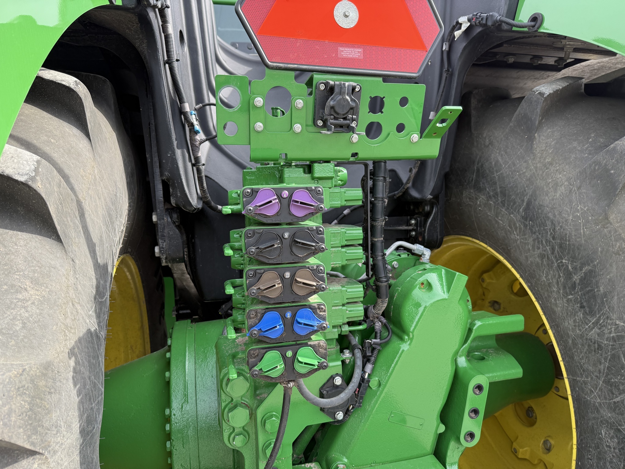 2022 John Deere 9R 490 Tractor