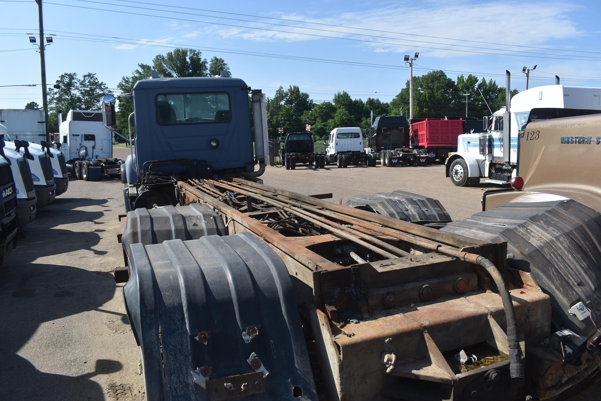 2006 Mack Granite CV713 Dump Trucks/Trailer