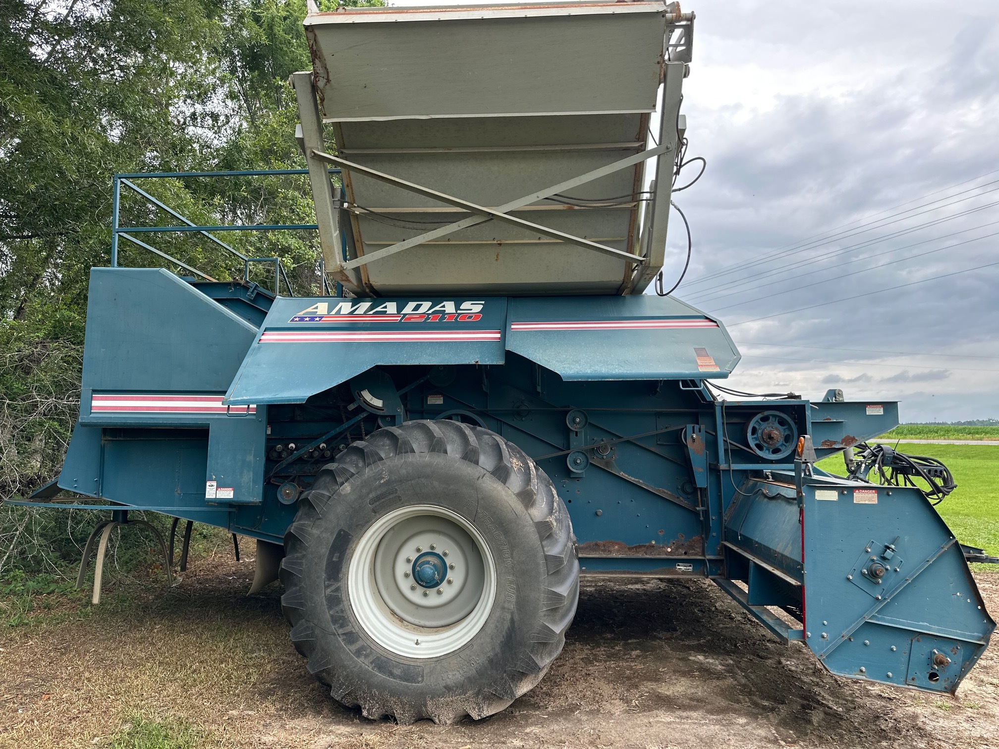 2017 Amadas 2110 Peanut Equipment