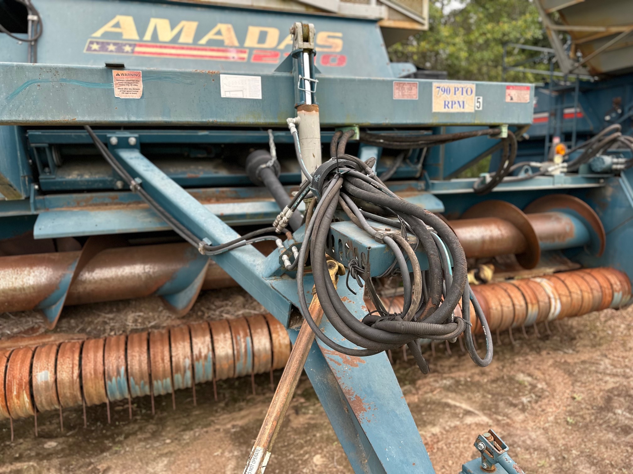 2017 Amadas 2110 Peanut Equipment