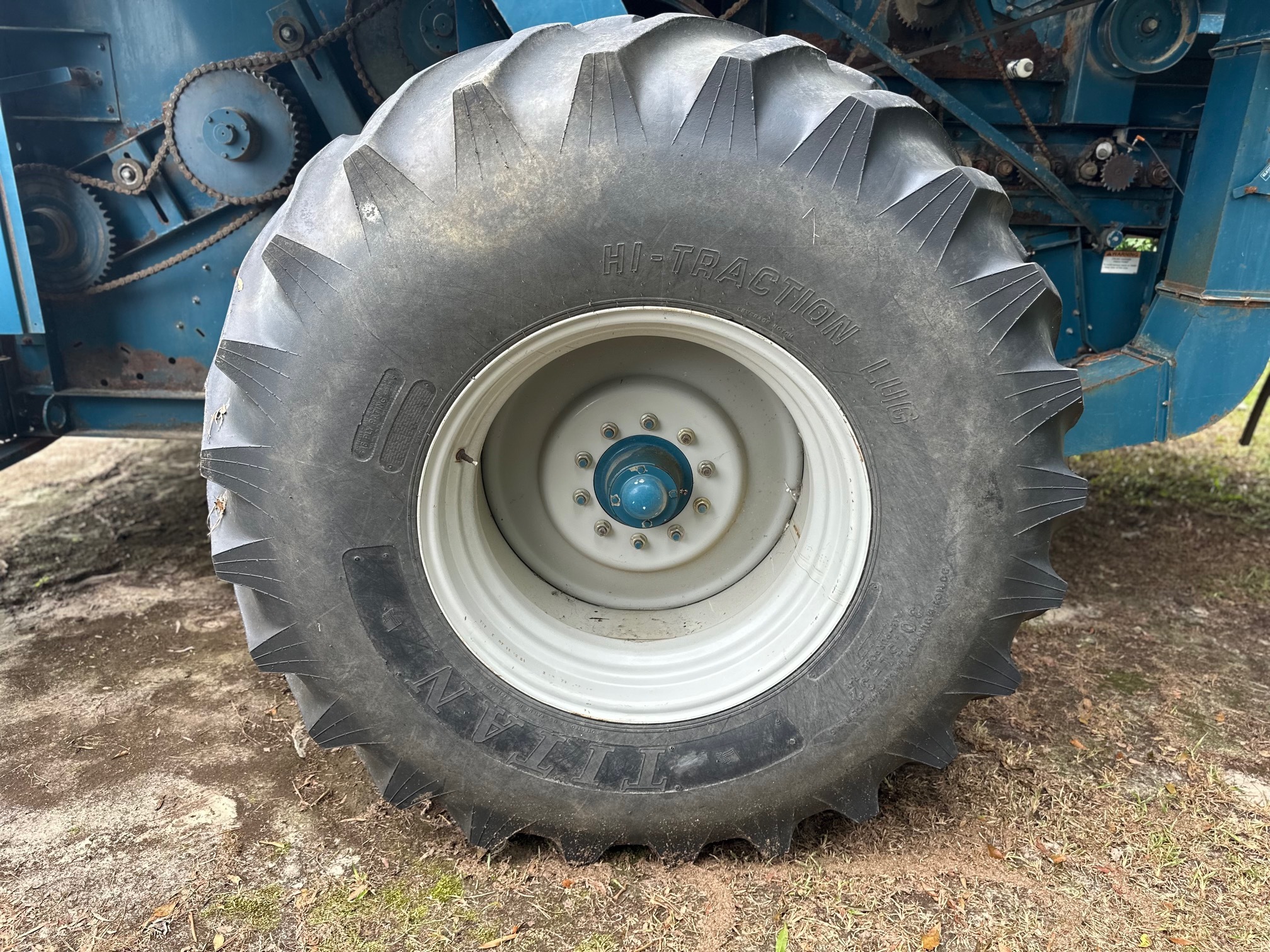2017 Amadas 2110 Peanut Equipment