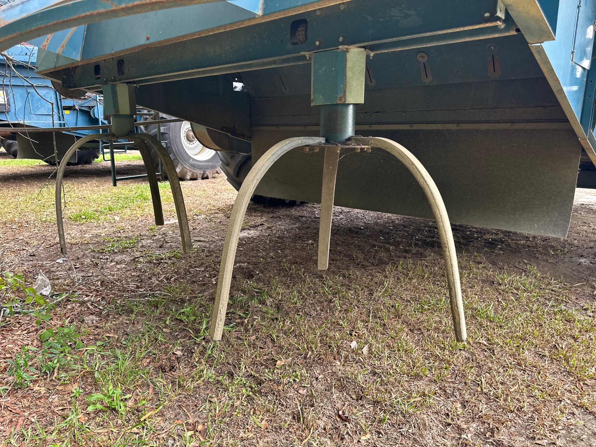 2017 Amadas 2110 Peanut Equipment