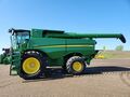 2024 John Deere S780 Combine