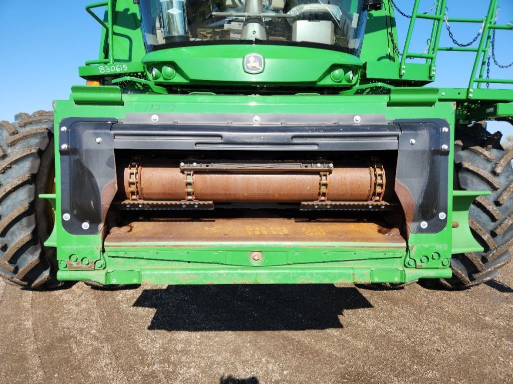 2024 John Deere S780 Combine