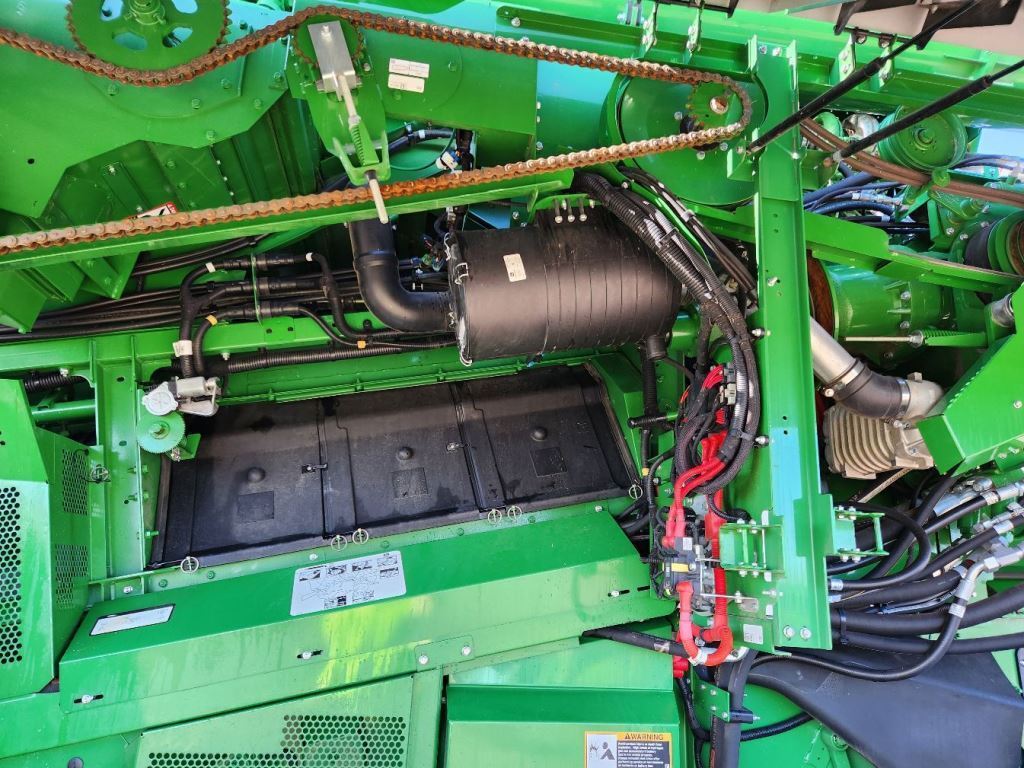 2024 John Deere S780 Combine