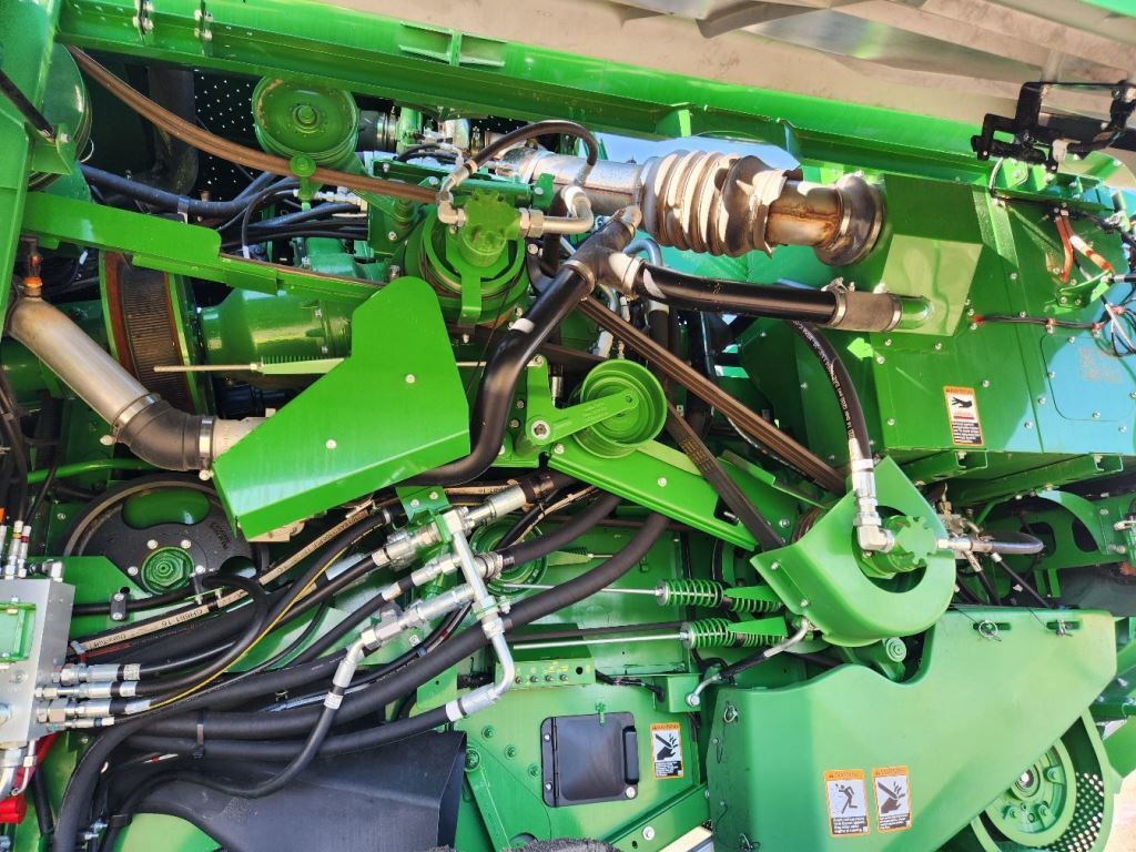 2024 John Deere S780 Combine