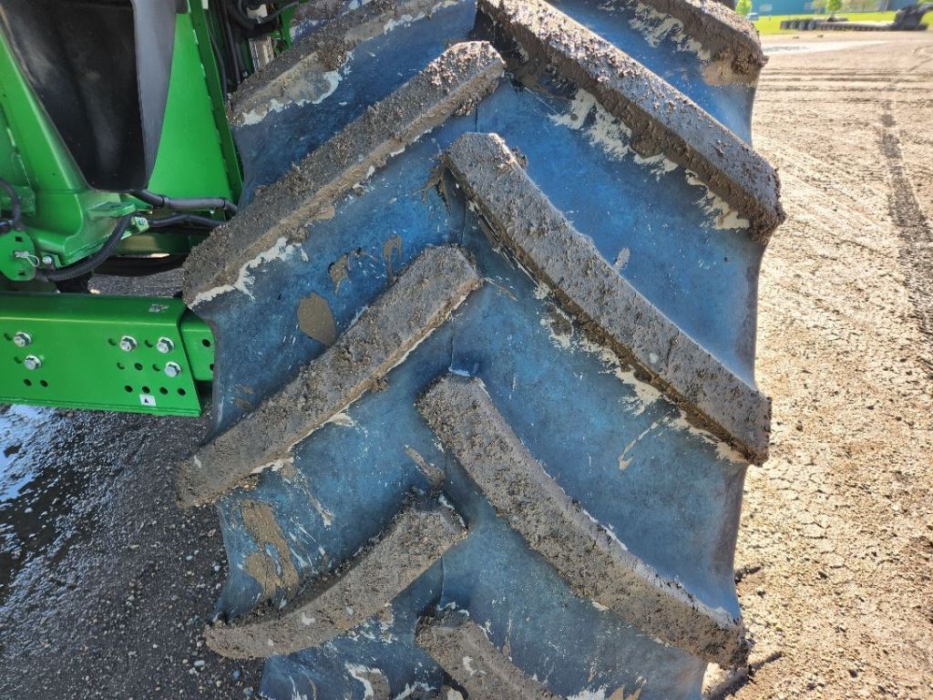 2024 John Deere S780 Combine