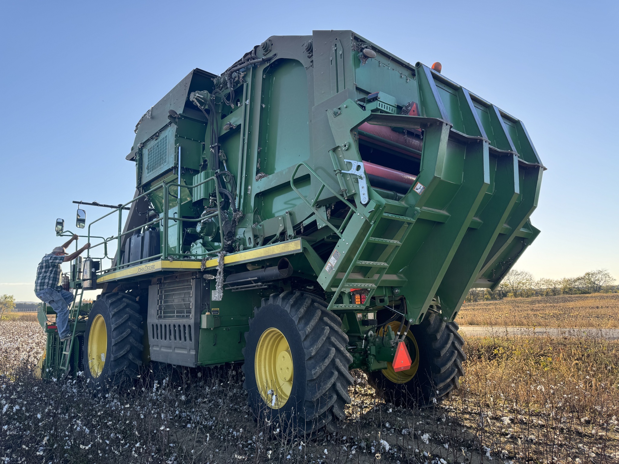 2020 John Deere CP690 Cotton Equipment