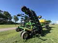 2011 John Deere 1890 Air Seeder