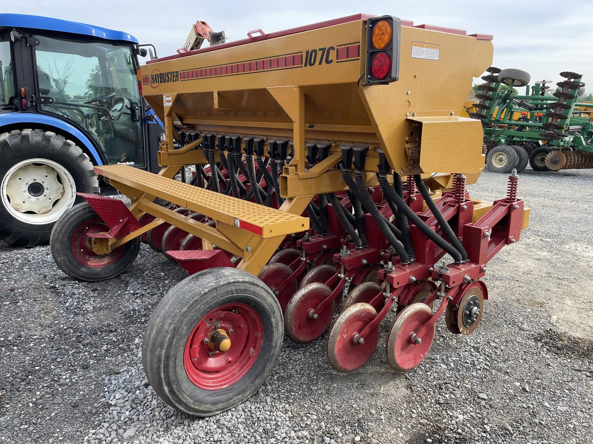 2021 Haybuster 107C Drill