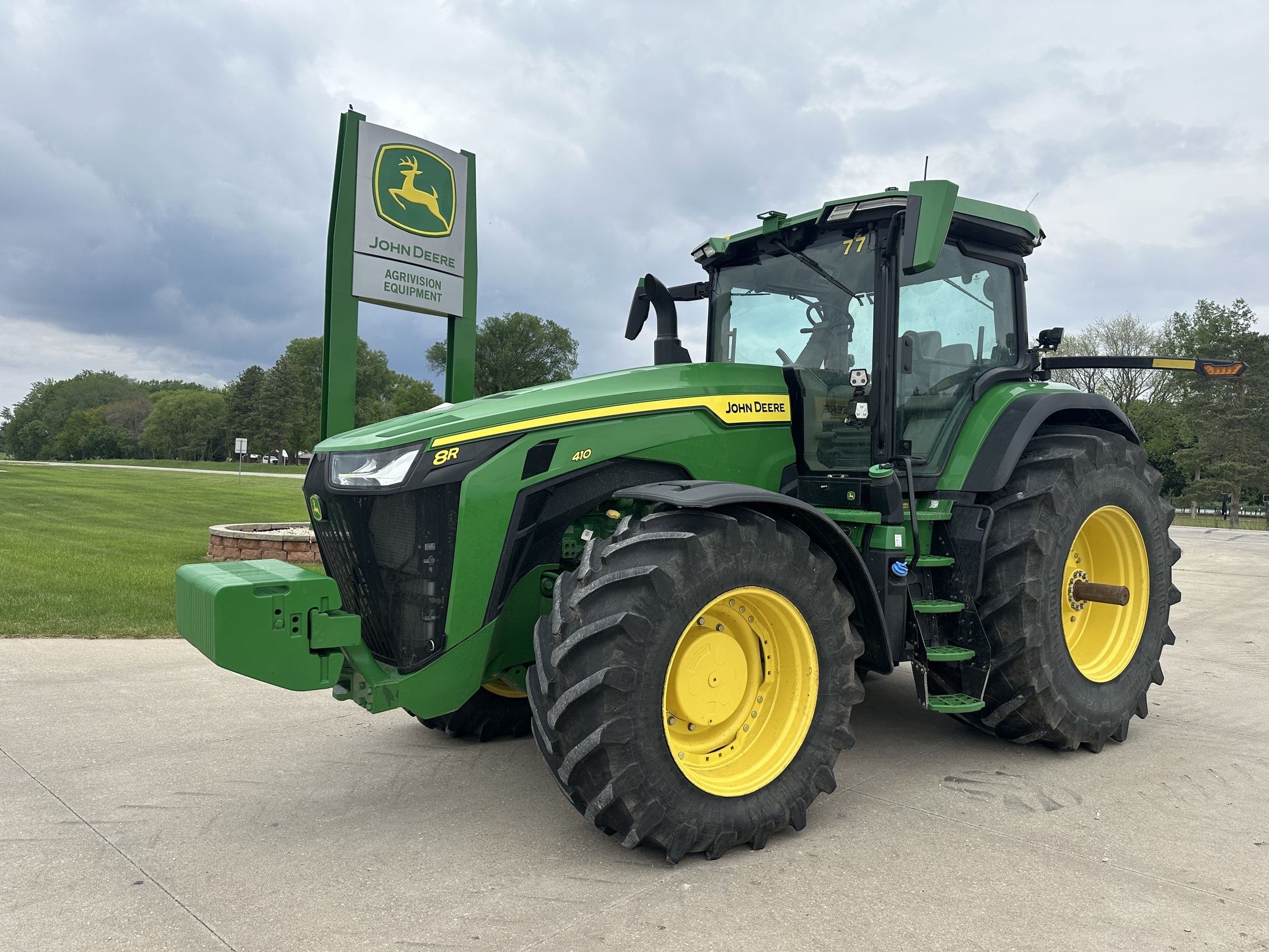 2023 John Deere 8R 410 Tractor
