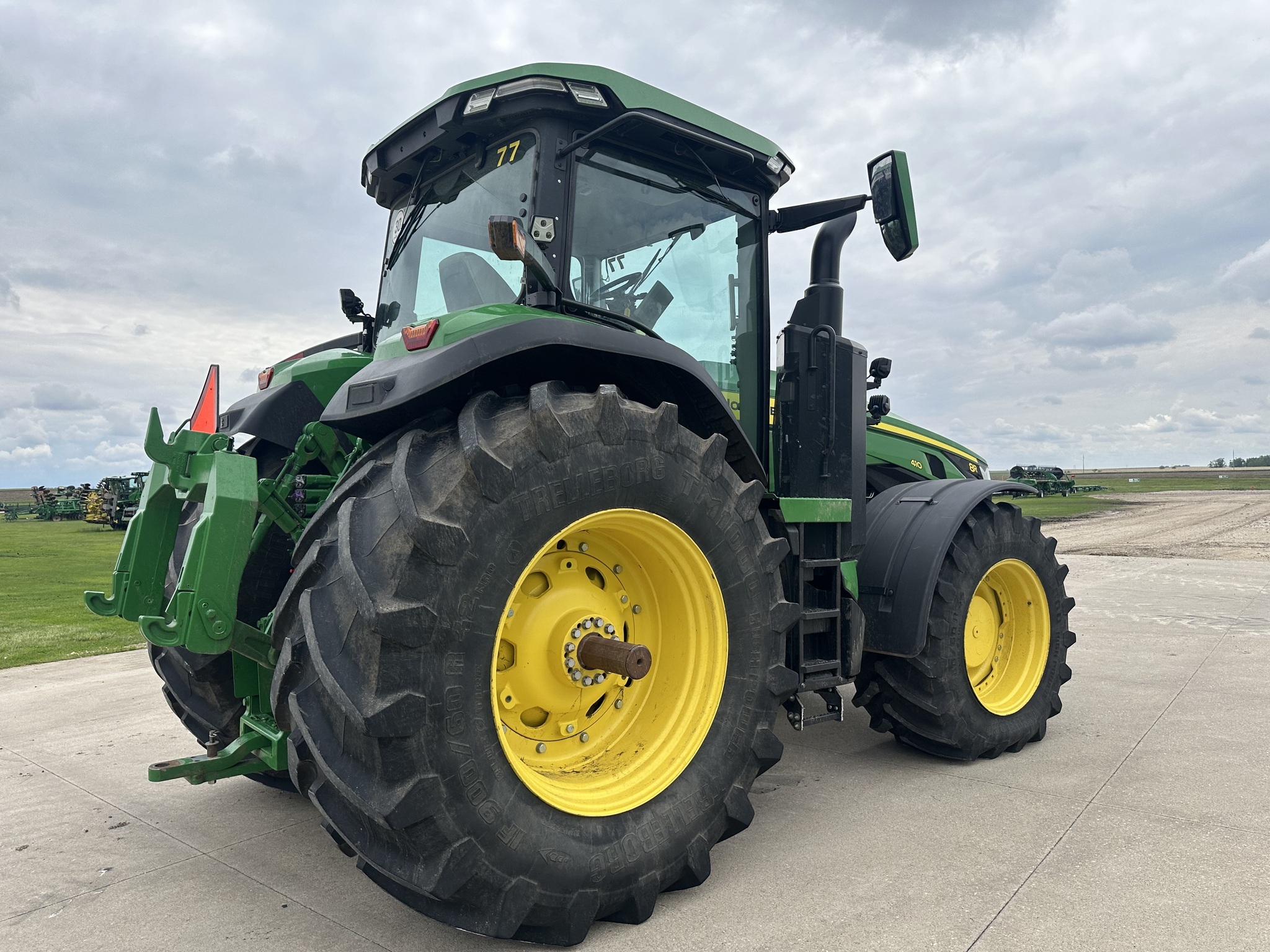2023 John Deere 8R 410 Tractor