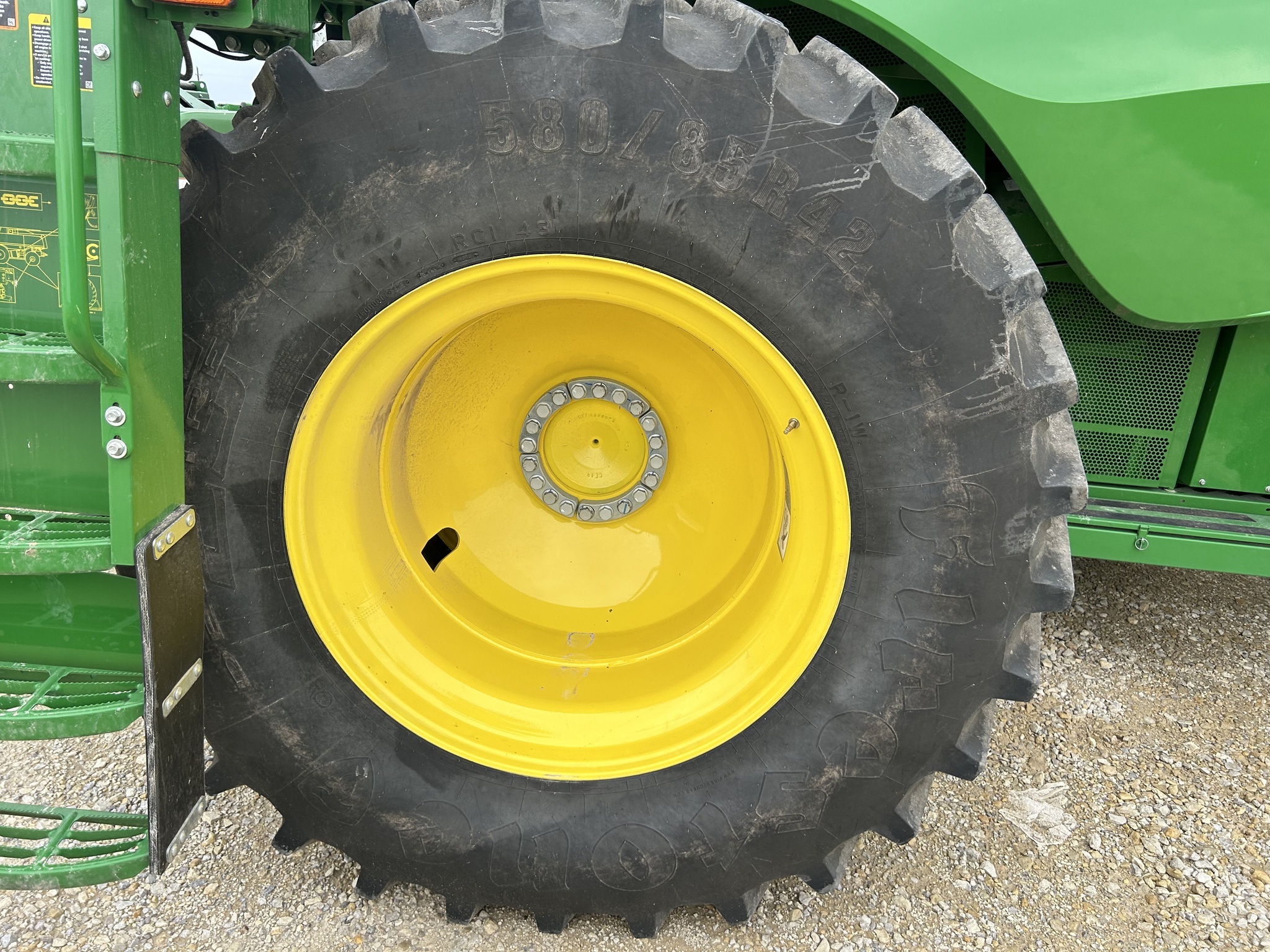 2024 John Deere S790 Combine