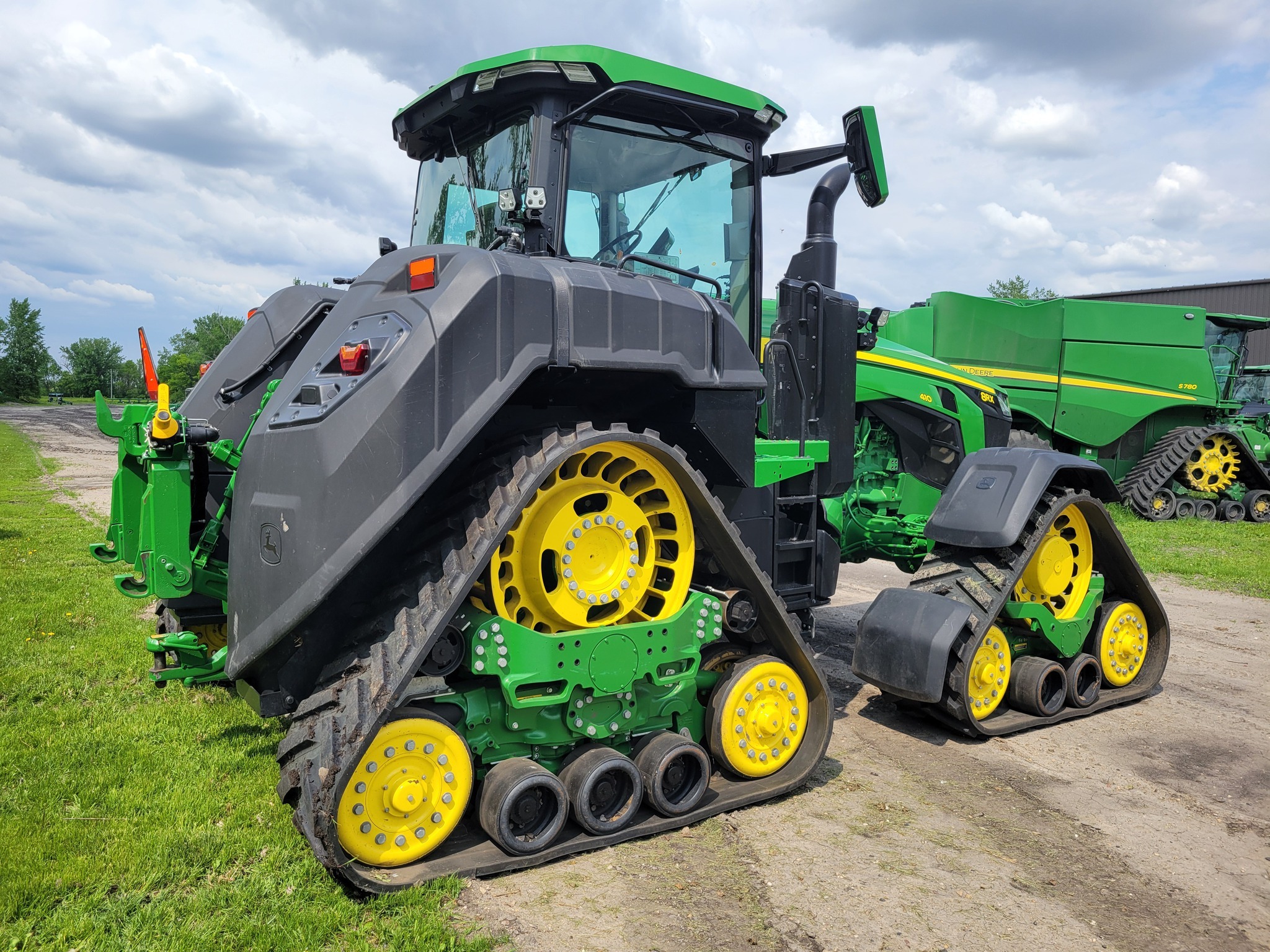2024 John Deere 8RX 410 Tractor