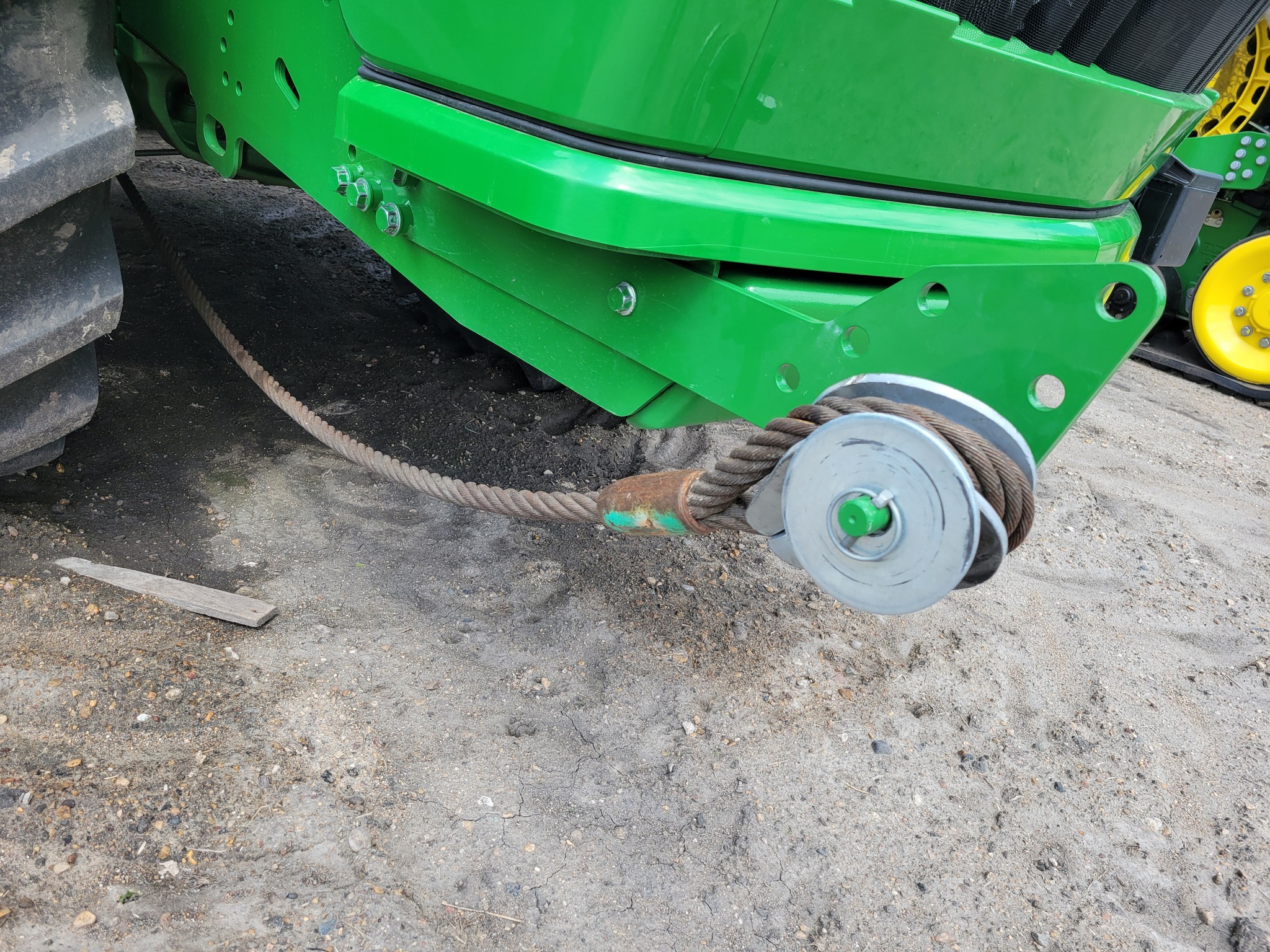 2024 John Deere 9R 640 Tractor