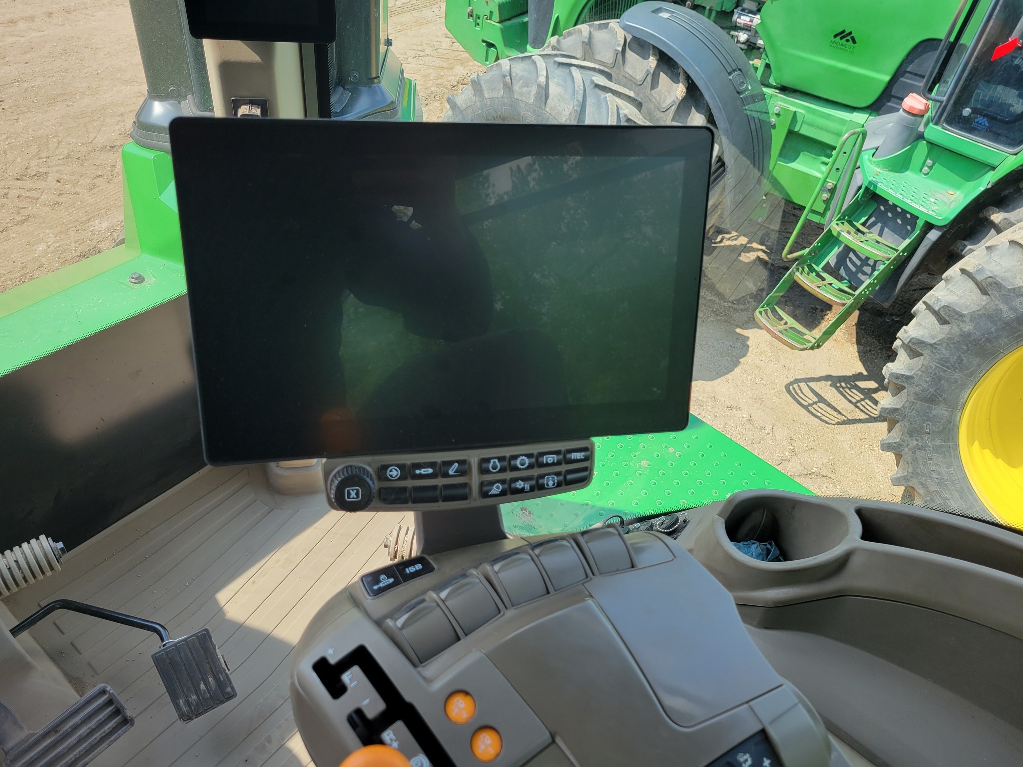 2024 John Deere 9RX 640 Tractor