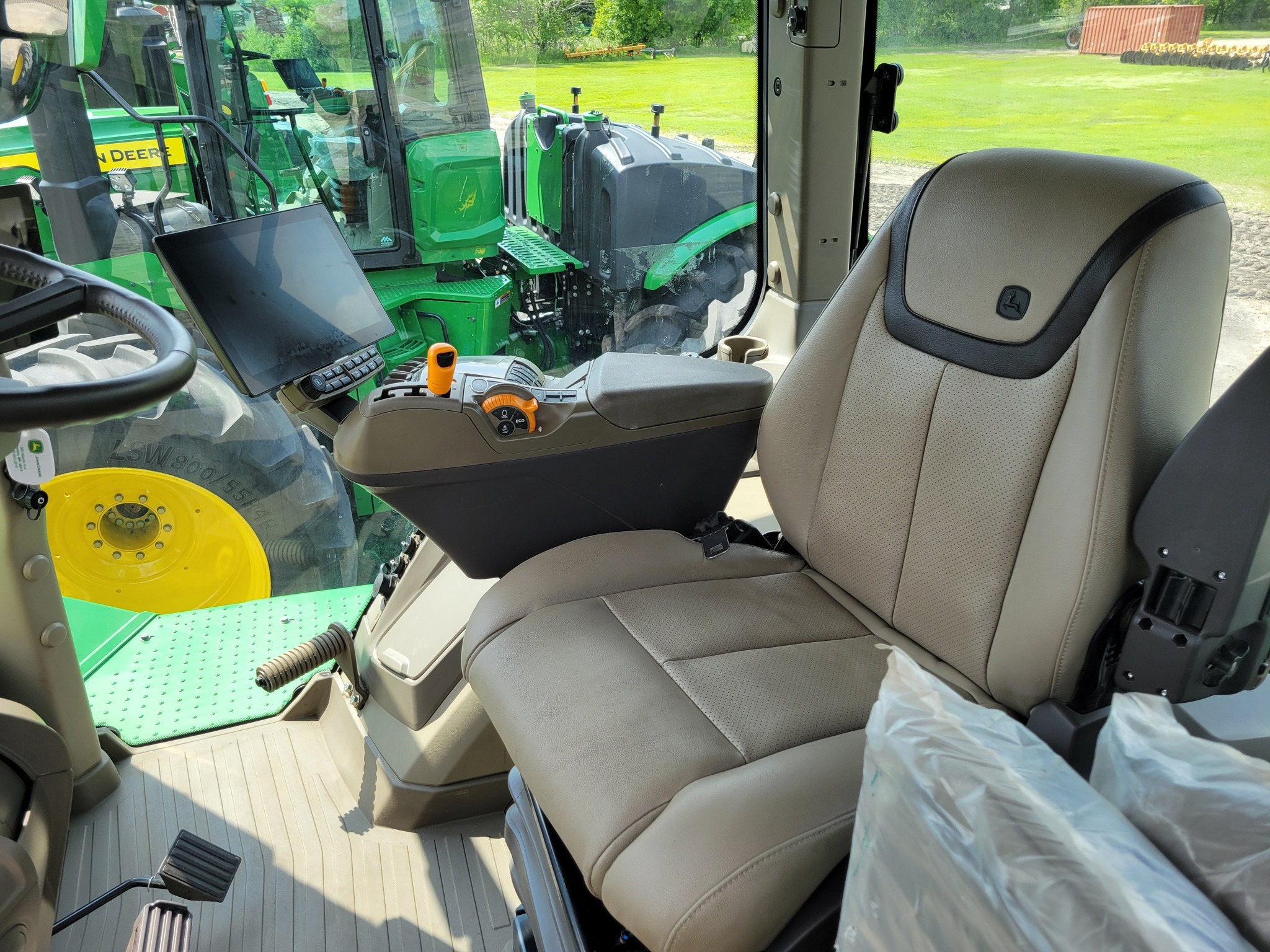2024 John Deere 9RX 640 Tractor