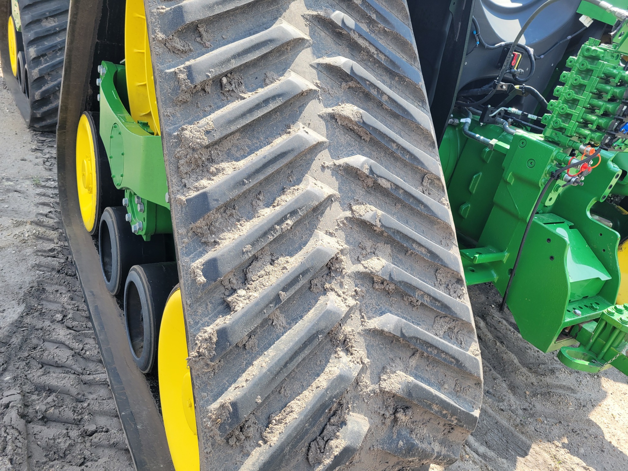 2024 John Deere 9RX 640 Tractor